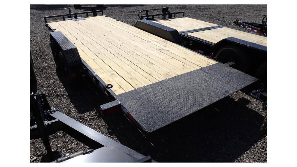 2022 PJ Trailers 83" Hydraulic Quick Tilt (TH) Car Hauler