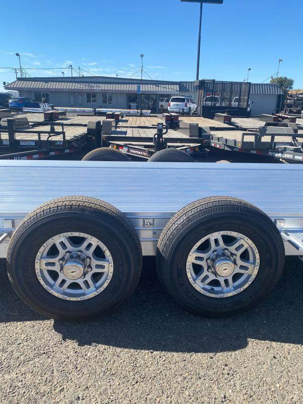 2023 Featherlite Trailers 3110 Car Hauler