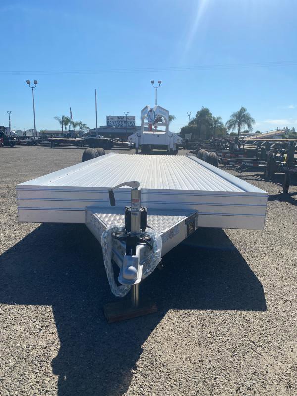 2023 Featherlite Trailers 3110 Car Hauler