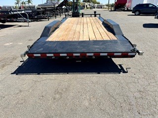 2026 PJ Trailers B6 (20') Car Hauler