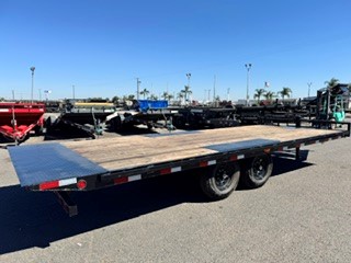 2026 PJ Trailers T8 (22') Deckover Trailer